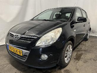 Schadeauto Hyundai I-20 i20 Hatchback 1.2i 16V (G4LA) [57kW]  (09-2008/12-2012) 2011/10