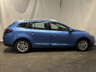 Renault Mégane Megane III Grandtour (KZ) Combi 5-drs 1.5 dCi 110 (K9K-636(K9K-A6)) [8=
1kW]  (02-2009/04-2016) picture 6