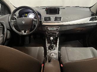 Renault Mégane Megane III Grandtour (KZ) Combi 5-drs 1.5 dCi 110 (K9K-636(K9K-A6)) [8=
1kW]  (02-2009/04-2016) picture 12