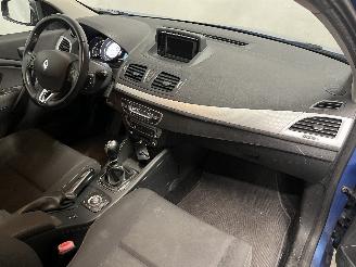 Renault Mégane Megane III Grandtour (KZ) Combi 5-drs 1.5 dCi 110 (K9K-636(K9K-A6)) [8=
1kW]  (02-2009/04-2016) picture 10