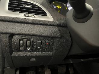 Renault Mégane Megane III Grandtour (KZ) Combi 5-drs 1.5 dCi 110 (K9K-636(K9K-A6)) [8=
1kW]  (02-2009/04-2016) picture 20