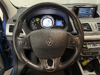 Renault Mégane Megane III Grandtour (KZ) Combi 5-drs 1.5 dCi 110 (K9K-636(K9K-A6)) [8=
1kW]  (02-2009/04-2016) picture 19