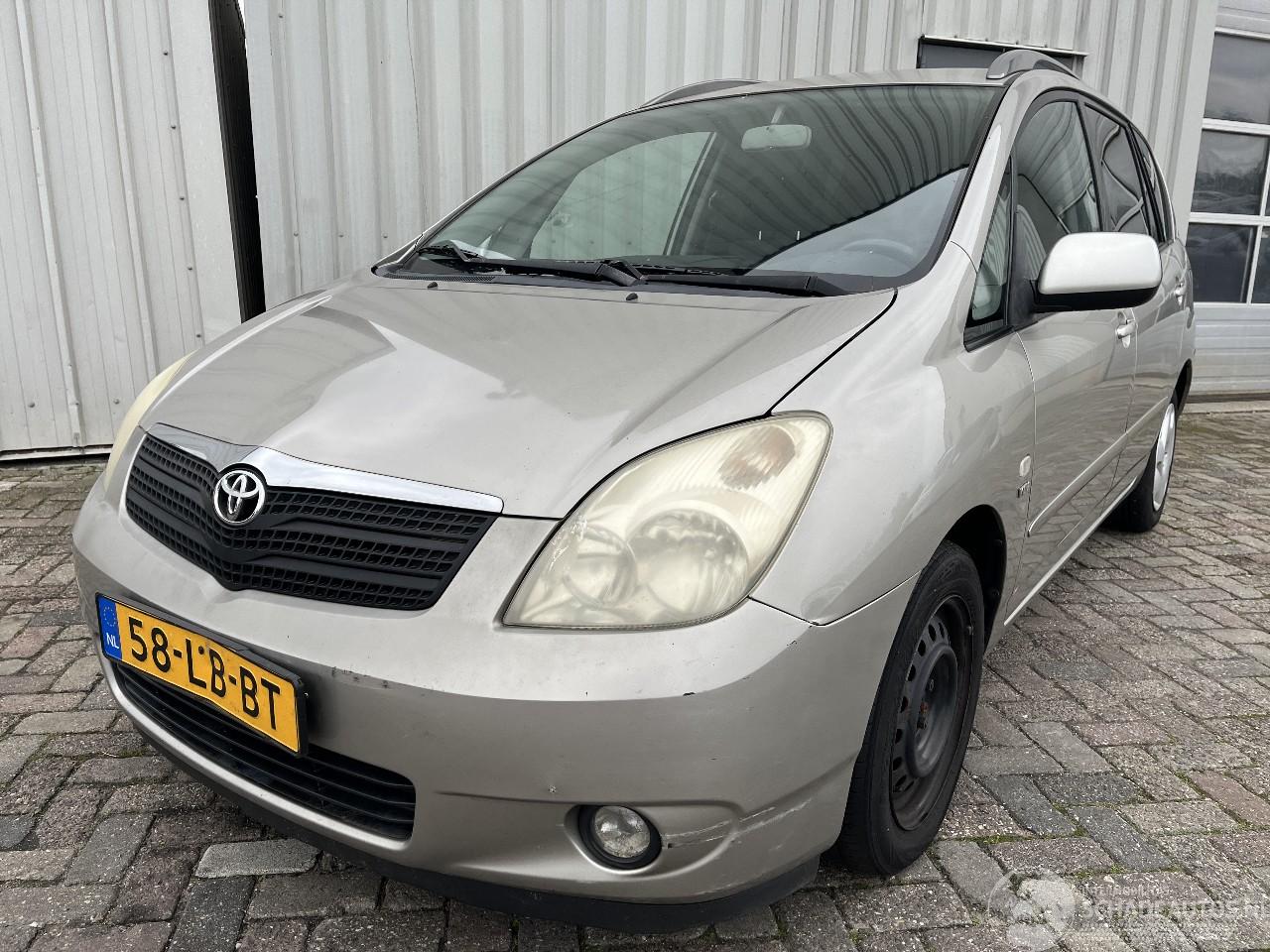 Toyota Corolla Corolla Verso (E12) MPV 1.8 16V VVT-i (1ZZFE) [99kW]  (12-2001/05-2004=
)