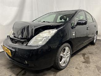 Toyota Prius Prius (NHW20) Liftback 1.5 16V (1NZ-FXE) [82kW]  (09-2003/12-2009) picture 2