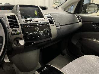 Toyota Prius Prius (NHW20) Liftback 1.5 16V (1NZ-FXE) [82kW]  (09-2003/12-2009) picture 18
