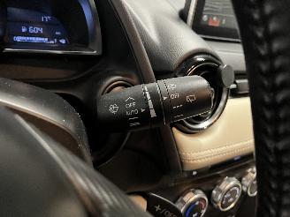 Mazda 2 2 (DJ/DL) Hatchback 1.5 SkyActiv-G 90 (P5Y8) [66kW]  (08-2014/11-2017)= picture 22