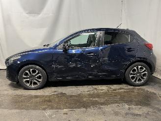Mazda 2 2 (DJ/DL) Hatchback 1.5 SkyActiv-G 90 (P5Y8) [66kW]  (08-2014/11-2017)= picture 4