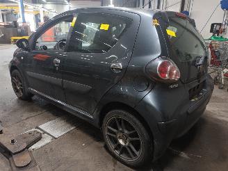 Toyota Aygo Aygo (B10) Hatchback 1.0 12V VVT-i (1KR-FE) [50kW]  (07-2005/05-2014) picture 4