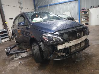 Mercedes B-klasse B (W246/W242) Hatchback 1.6 B-200 BlueEFFICIENCY Turbo 16V (M270.910) =
[115kW]  (11-2011/12-2018) picture 2