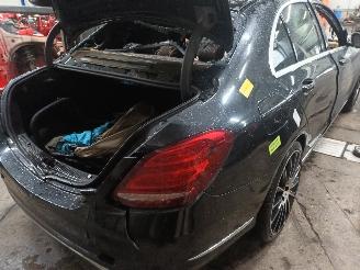 Mercedes C-klasse C (W205) Sedan C-180 1.6 16V (M274.910) [115kW]  (03-2014/03-2021) picture 3