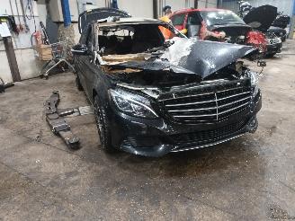 Mercedes C-klasse C (W205) Sedan C-180 1.6 16V (M274.910) [115kW]  (03-2014/03-2021) picture 2