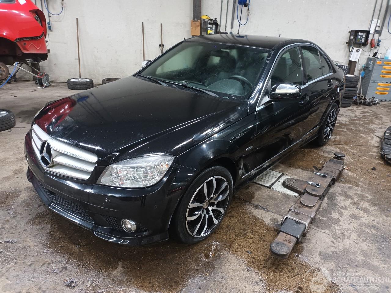 Mercedes C-klasse C (W204) Sedan 1.8 C-180K 16V (M271.952) [115kW]  (01-2007/01-2014)