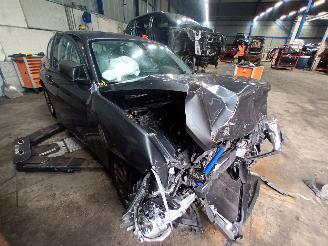 BMW 1-serie 1 serie (F20) Hatchback 5-drs 116i 1.6 16V (N13-B16A) [100kW]  (07-201=
1/02-2015) picture 2