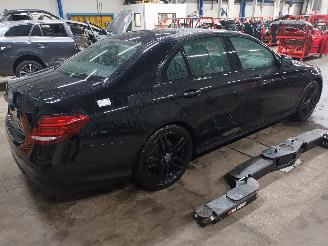 Mercedes E-klasse E (W213) Sedan E-220d 2.0 Turbo 16V (OM654.920) [120kW]  (01-2016/10-2=
023) picture 3