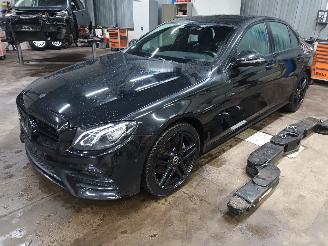 Coche siniestrado Mercedes E-klasse E (W213) Sedan E-220d 2.0 Turbo 16V (OM654.920) [120kW]  (01-2016/10-2=
023) 2016/4