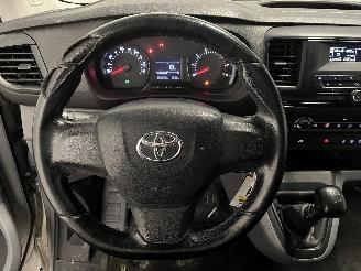 Toyota ProAce ProAce Van 1.6 D-4D 115 16V (3WZHV) [85kW]  (02-2016/04-2020) picture 19