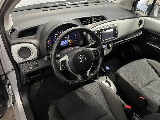 Toyota Yaris Yaris III (P13) Hatchback 1.5 16V Hybrid (1NZ-FXE) [74kW]  (03-2012/09=
-2020) picture 30
