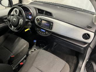 Toyota Yaris Yaris III (P13) Hatchback 1.5 16V Hybrid (1NZ-FXE) [74kW]  (03-2012/09=
-2020) picture 27