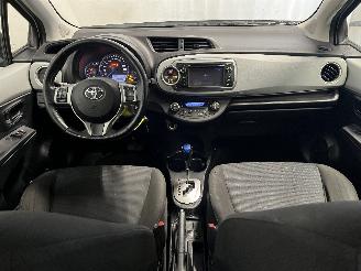 Toyota Yaris Yaris III (P13) Hatchback 1.5 16V Hybrid (1NZ-FXE) [74kW]  (03-2012/09=
-2020) picture 29