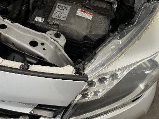 Toyota Yaris Yaris III (P13) Hatchback 1.5 16V Hybrid (1NZ-FXE) [74kW]  (03-2012/09=
-2020) picture 16