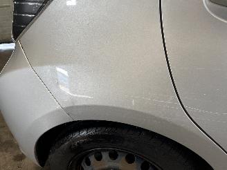 Toyota Yaris Yaris III (P13) Hatchback 1.5 16V Hybrid (1NZ-FXE) [74kW]  (03-2012/09=
-2020) picture 24