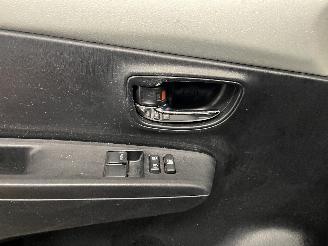 Toyota Yaris Yaris III (P13) Hatchback 1.5 16V Hybrid (1NZ-FXE) [74kW]  (03-2012/09=
-2020) picture 38