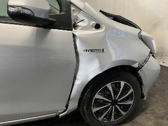 Toyota Yaris Yaris III (P13) Hatchback 1.5 16V Hybrid (1NZ-FXE) [74kW]  (03-2012/09=
-2020) picture 12
