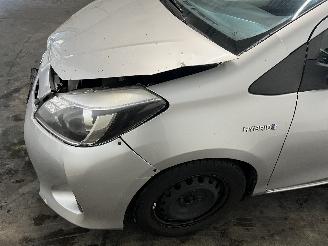 Toyota Yaris Yaris III (P13) Hatchback 1.5 16V Hybrid (1NZ-FXE) [74kW]  (03-2012/09=
-2020) picture 10