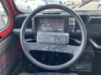 Renault 4 4 Hatchback 5-drs 1.1 GTL (688-712(688-D7)) [25kW]  (06-1978/06-1990) picture 18