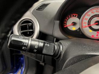Mazda 2 2 (DE) Hatchback 1.3 16V S-VT (ZJ46) [55kW]  (10-2007/06-2015) picture 23