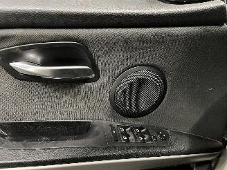 BMW 3-serie 3 serie (E90) Sedan 320i 16V (N43-B20A) [125kW]  (09-2007/10-2011) picture 22