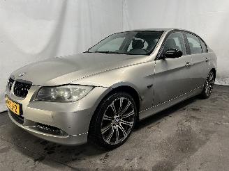 BMW 3-serie 3 serie (E90) Sedan 320i 16V (N43-B20A) [125kW]  (09-2007/10-2011) picture 2