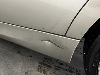 BMW 3-serie 3 serie (E90) Sedan 320i 16V (N43-B20A) [125kW]  (09-2007/10-2011) picture 8