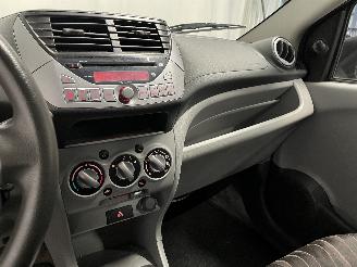 Nissan Pixo Pixo (D31S) Hatchback 1.0 12V (K10B(Euro 5)) [50kW]  (03-2009/10-2013)= picture 15