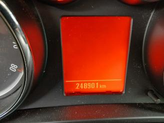 Opel Zafira Zafira Tourer (P12) MPV 1.4 Turbo 16V EcoFLEX (A14NET(Euro 5)) [103kW]=
  (10-2011/05-2018) picture 2