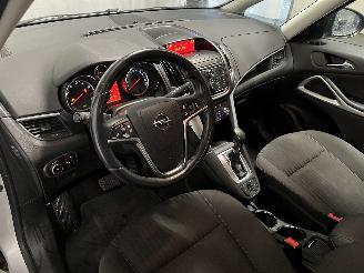 Opel Zafira Zafira Tourer (P12) MPV 1.4 Turbo 16V EcoFLEX (A14NET(Euro 5)) [103kW]=
  (10-2011/05-2018) picture 14