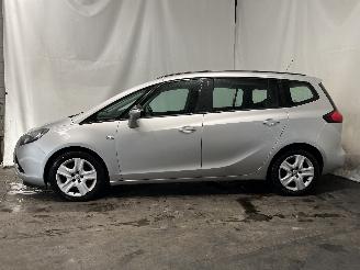Opel Zafira Zafira Tourer (P12) MPV 1.4 Turbo 16V EcoFLEX (A14NET(Euro 5)) [103kW]=
  (10-2011/05-2018) picture 4