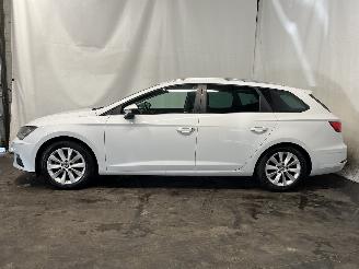 Seat Leon Leon ST (5FF) Combi 5-drs 1.0 TSI 12V (DKRF) [85kW]  (05-2015/08-2020)= picture 4