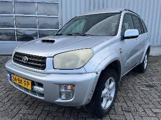 Avarii autoturisme Toyota Rav-4 RAV4 (A2) Terreinwagen 2.0 D-4D 16V 4x4 (1CD-FTV) [85kW]  (05-2001/11-=
2005) 2003/9