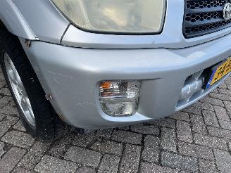Toyota Rav-4 RAV4 (A2) Terreinwagen 2.0 D-4D 16V 4x4 (1CD-FTV) [85kW]  (05-2001/11-=
2005) picture 11