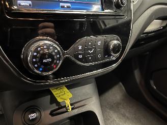 Renault Captur Captur I (2R) SUV 0.9 Energy TCE 12V (H4B-408(H4B-B4)) [66kW]  (06-201=
3/...) picture 24