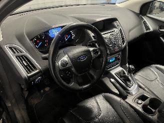 Ford Focus Focus 3 Wagon Combi 1.6 TDCi ECOnetic (NGDB) [77kW]  (05-2012/05-2018)= picture 12
