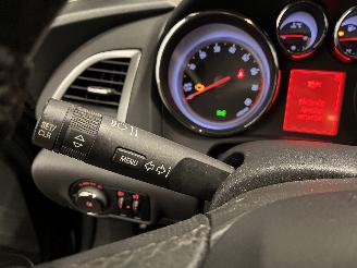 Opel Astra Astra J Sports Tourer (PD8/PE8/PF8) Combi 1.4 Turbo 16V (A14NET(Euro 5=
)) [103kW]  (10-2010/10-2015) picture 20