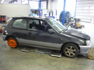 Daihatsu Charade (g200/201/203/204) hatchback 1.3i tx/cx 16v (hc-e)  (07-1993/03-1996) picture 2