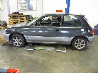 Daihatsu Charade (g200/201/203/204) hatchback 1.3i tx/cx 16v (hc-e)  (07-1993/03-1996) picture 4