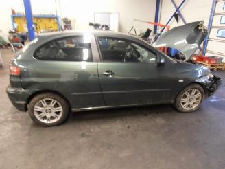 Seat Ibiza iii (6l1) hatchback 1.4 16v 75 (bby)  (02-2002/05-2008) picture 2