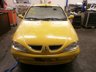 Renault Mégane coup? (da) coup? 2.0 ide 16v (f5r-740)  (11-1999/08-2003) picture 4