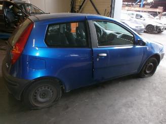 Fiat Punto ii (188) hatchback 1.2 60 s (188.a.4000)  (09-1999/12-2010) picture 1