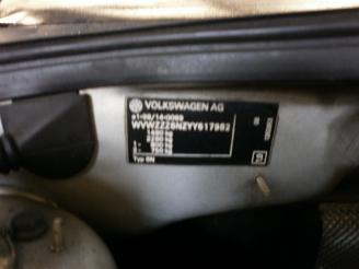 Volkswagen Polo (6n2) hatchback 1.9 sdi (agd)  (10-1999/09-2001) picture 4