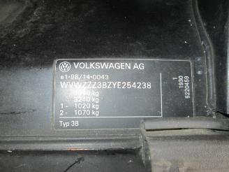 Volkswagen Passat variant (3b5) combi 1.8 t 20_v (apu)  (04-2000/09-2000) picture 5